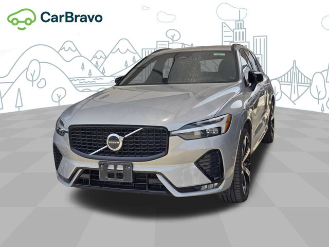2023 Volvo XC60 B5 Ultimate Dark Theme