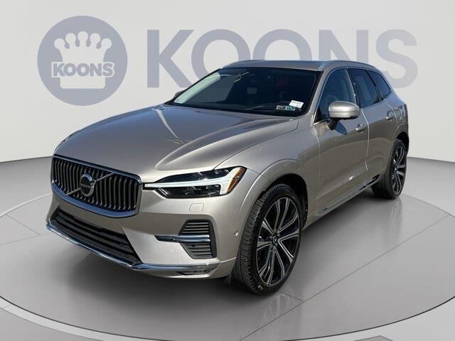 2023 Volvo XC60 B5 Ultimate Bright Theme