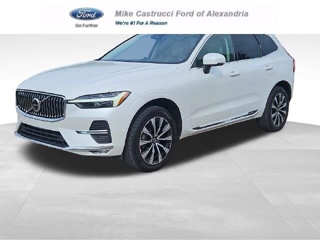 2023 Volvo XC60 B5 Plus Bright Theme