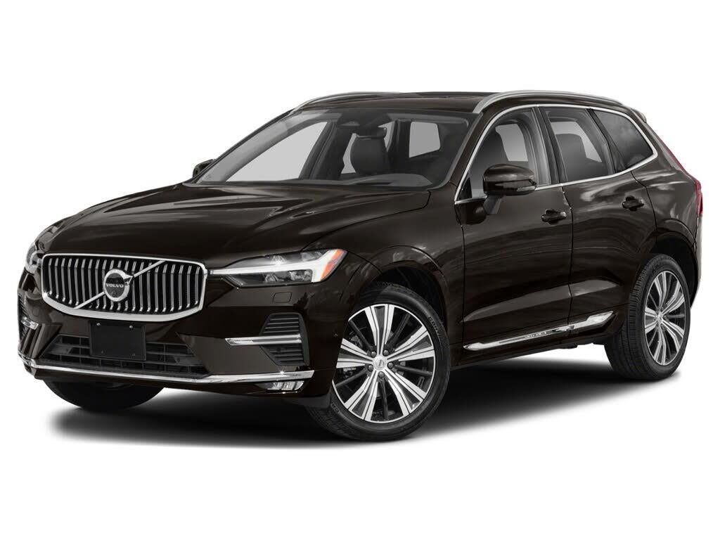 2022 Volvo XC60 B5 Momentum — photo 1 of 12