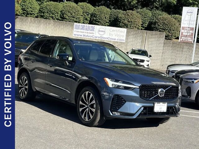 2024 Volvo XC60 B5 Plus Dark Theme