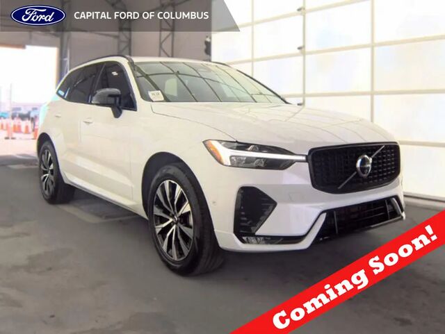 2024 Volvo XC60 B5 Plus Dark Theme