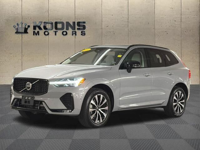 2024 Volvo XC60 B5 Plus Dark Theme