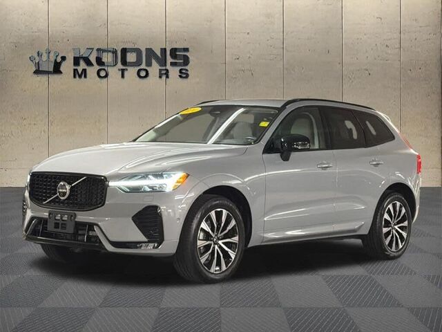 2024 Volvo XC60 B5 Plus Dark Theme