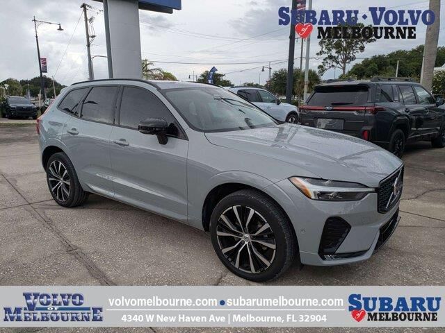 2024 Volvo XC60 B5 Plus Dark Theme — photo 1 of 13