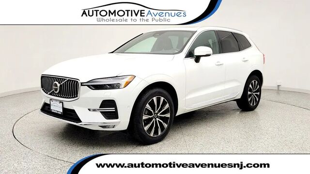 2023 Volvo XC60 B5 Plus Bright Theme