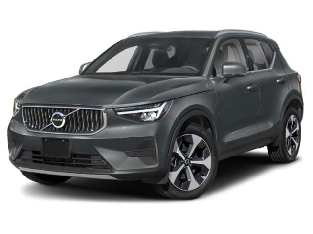 2024 Volvo XC40 B5 Core Bright Theme