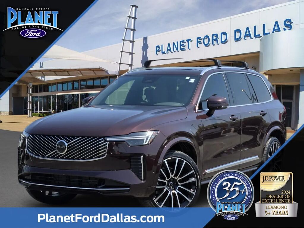 2026 Volvo XC90 B5 Plus 7P — photo 1 of 13