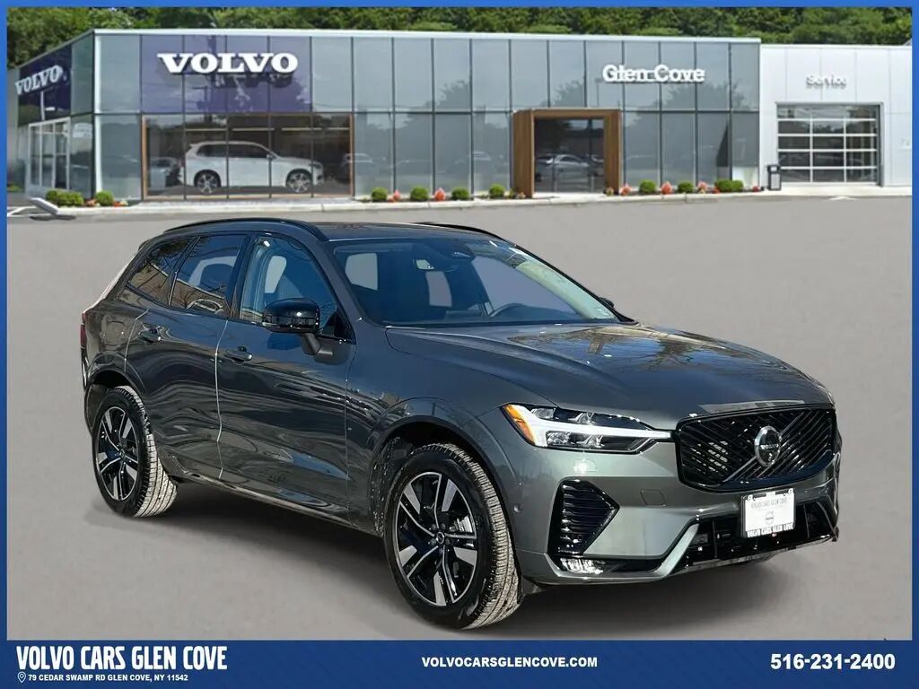 2026 Volvo XC60 B5 Plus — photo 1 of 40