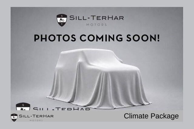 2025 Volvo XC60 B5 Plus Dark Theme