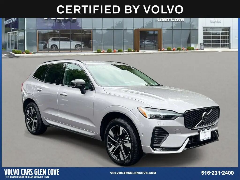 2026 Volvo XC60 B5 Plus — photo 1 of 13