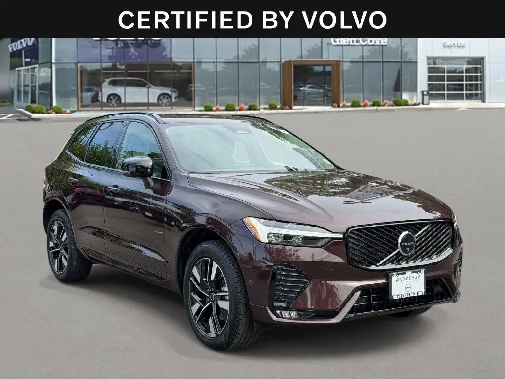 2026 Volvo XC60 B5 Plus — photo 1 of 13
