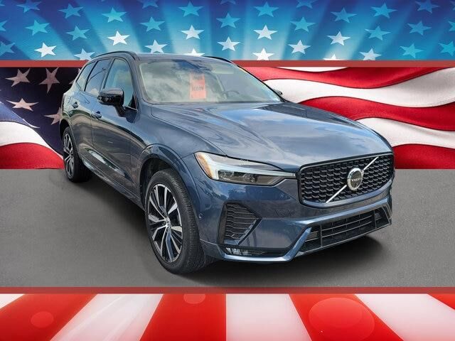 2025 Volvo XC60 B5 Plus Dark Theme
