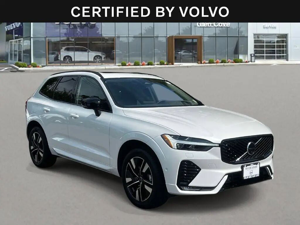 2026 Volvo XC60 B5 Plus — photo 1 of 13