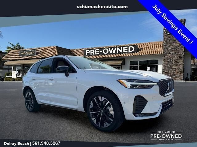 2026 Volvo XC60 B5 Plus — photo 1 of 13