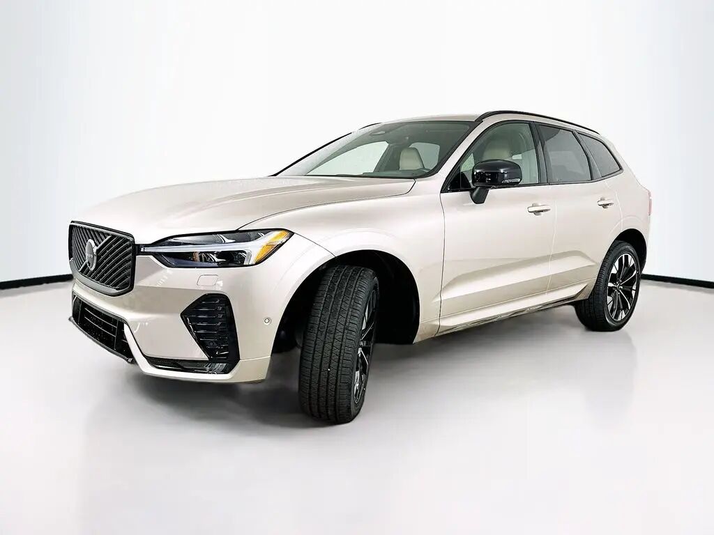 2026 Volvo XC60 B5 Plus — photo 1 of 39
