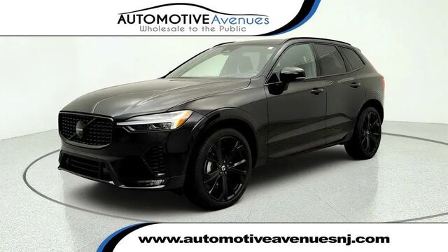2025 Volvo XC60 B5 Ultra Black Edition