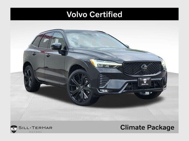 2026 Volvo XC60 B5 Ultra Black Edition