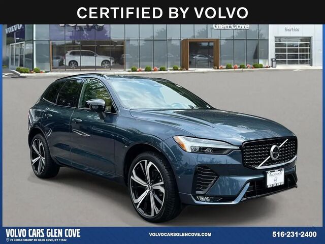 2025 Volvo XC60 B5 Ultra Dark Theme