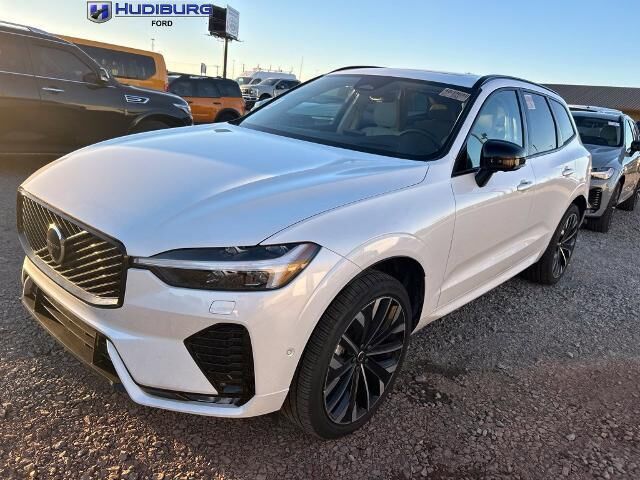 2026 Volvo XC60 B5 Ultra