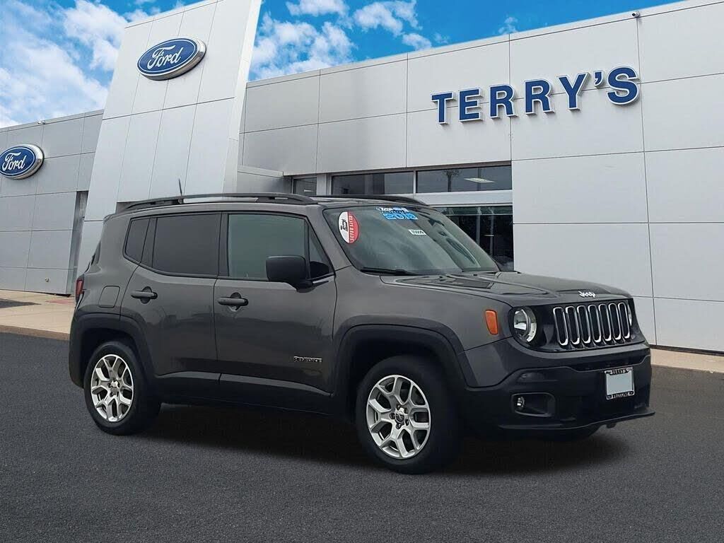 2018 Jeep Renegade Latitude — photo 1 of 1