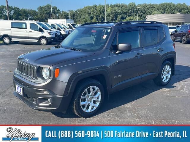 2016 Jeep Renegade Latitude — photo 1 of 13