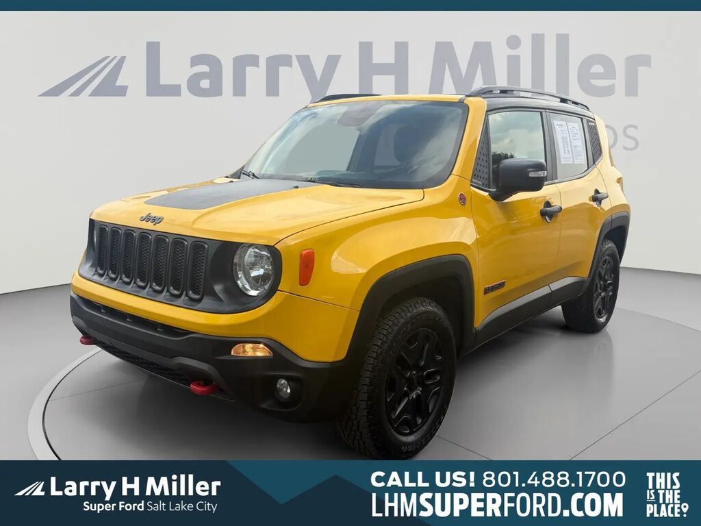 2018 Jeep Renegade Trailhawk — photo 1 of 39
