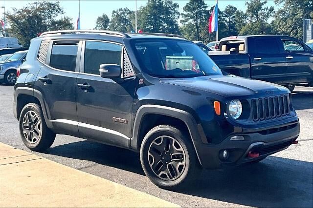 2016 Jeep Renegade Trailhawk