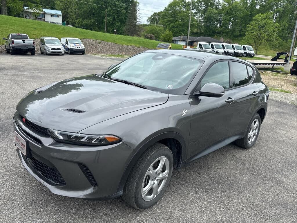 2024 Dodge Hornet GT — photo 1 of 2