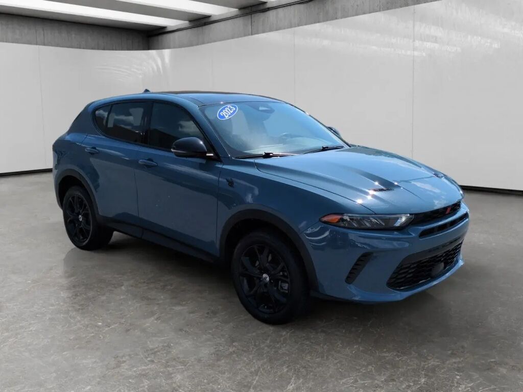 2023 Dodge Hornet GT Plus — photo 1 of 13