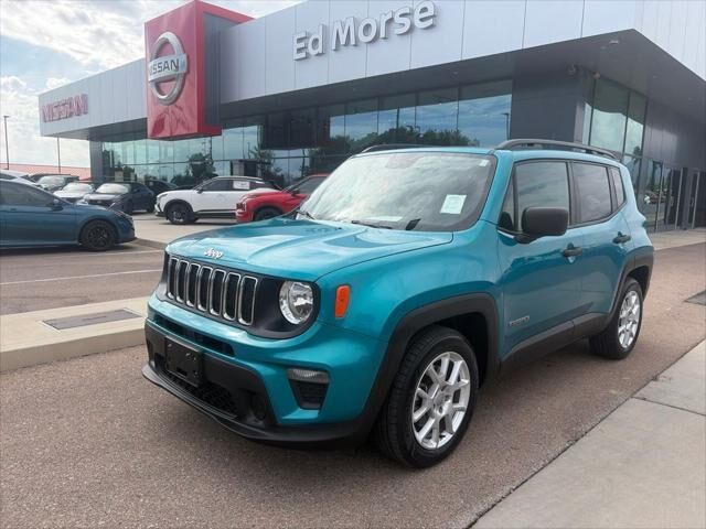 2020 Jeep Renegade Sport — photo 1 of 39