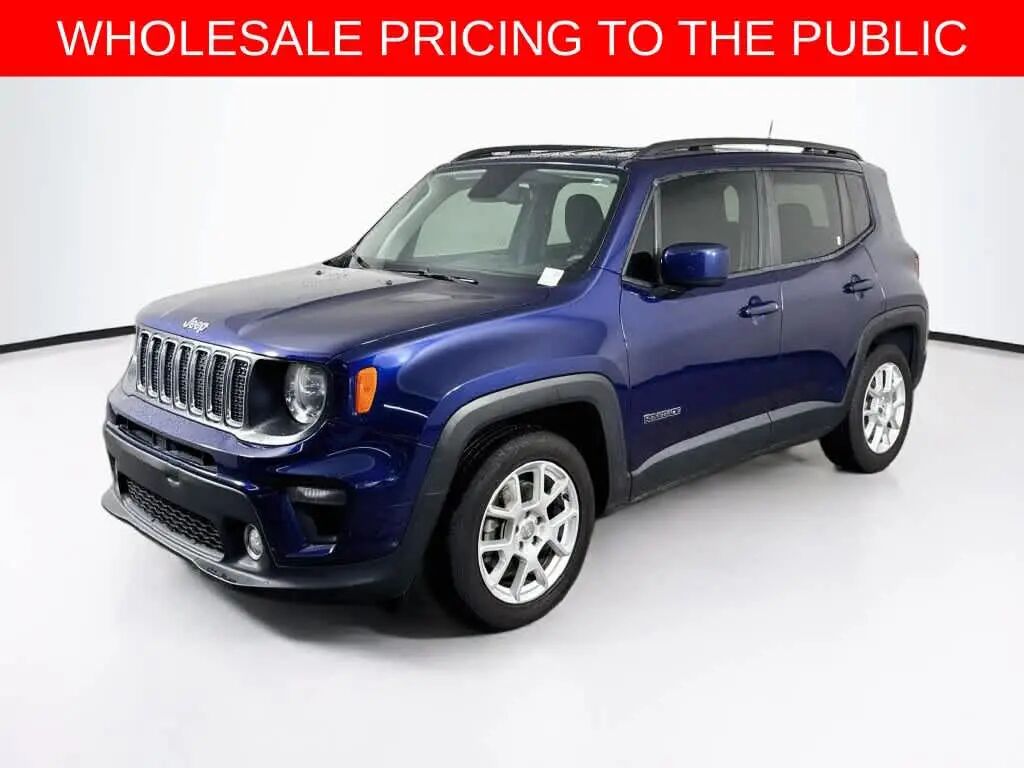 2019 Jeep Renegade Latitude — photo 1 of 13