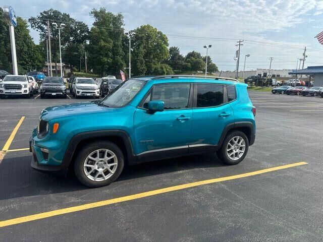 2019 Jeep Renegade Latitude — photo 1 of 26