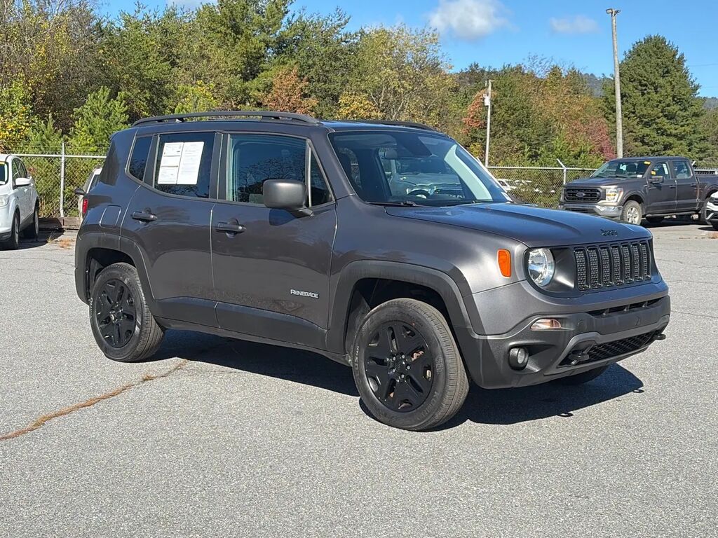 2020 Jeep Renegade Sport — photo 1 of 13
