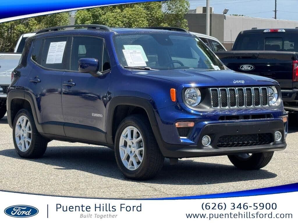 2019 Jeep Renegade Latitude — photo 1 of 3