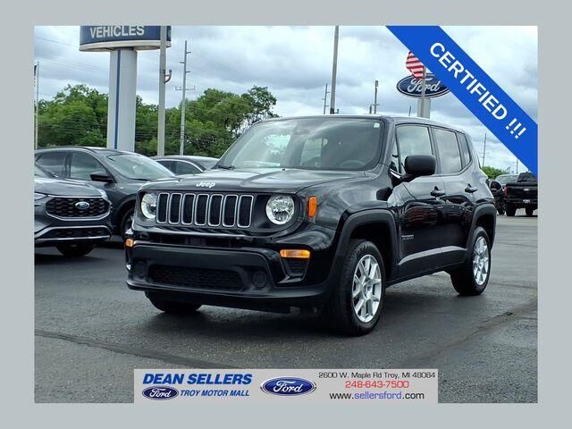 2023 Jeep Renegade Latitude — photo 1 of 22