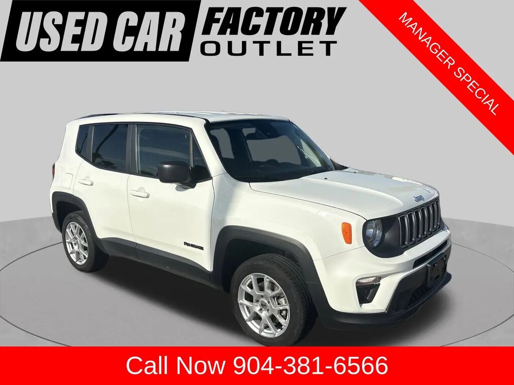 2023 Jeep Renegade Latitude — photo 1 of 13