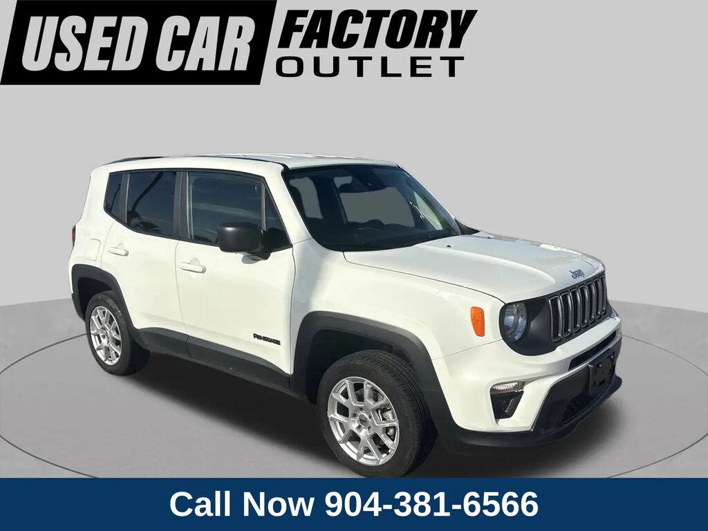 2023 Jeep Renegade Latitude — photo 1 of 13