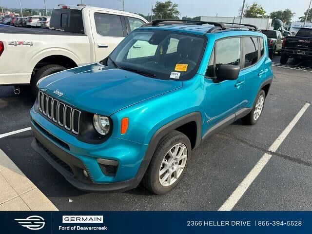 2022 Jeep Renegade Latitude — photo 1 of 1
