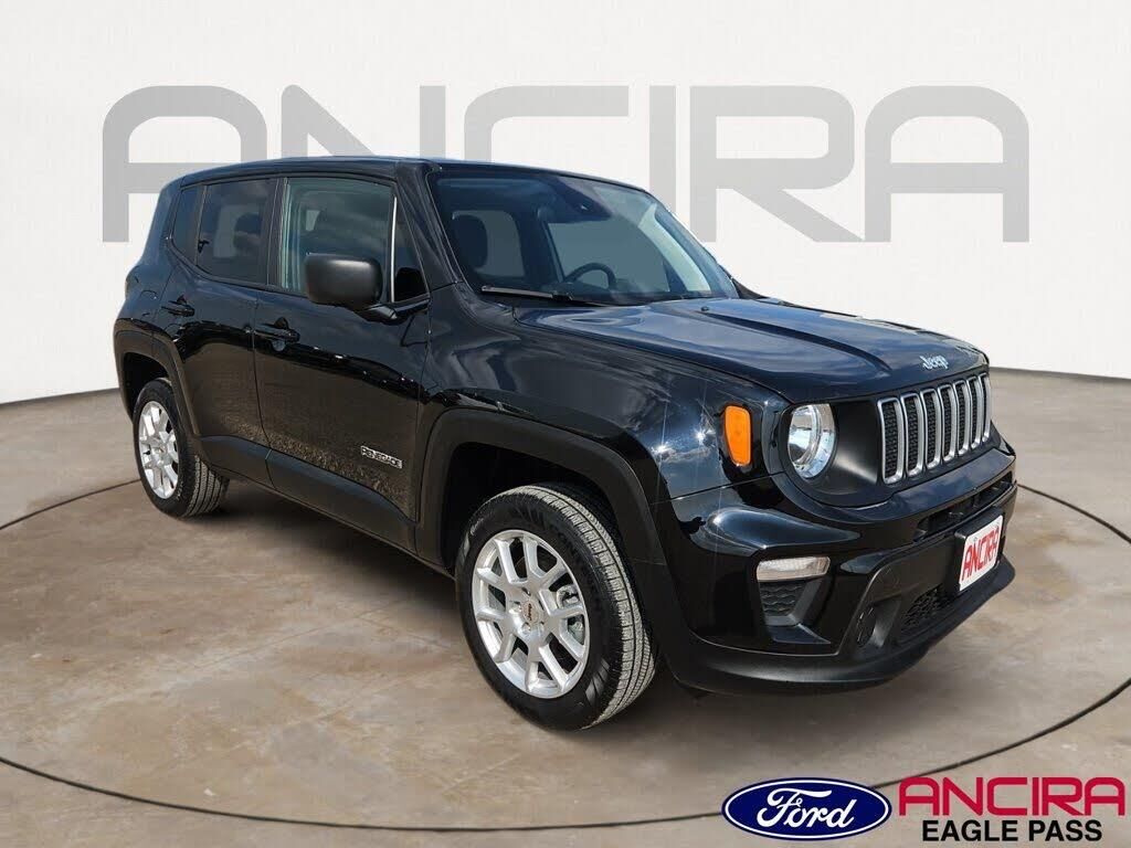 2023 Jeep Renegade Latitude — photo 1 of 1