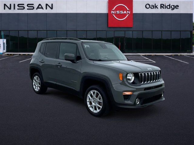2021 Jeep Renegade Latitude — photo 1 of 13