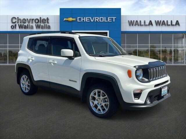 2021 Jeep Renegade Latitude — photo 1 of 16