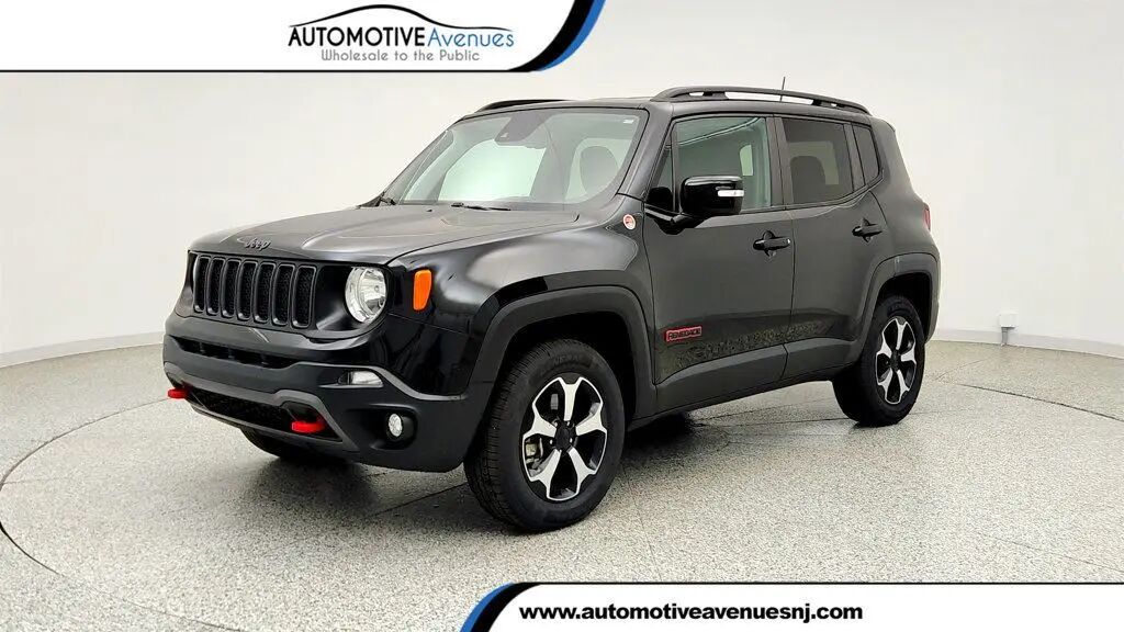 2022 Jeep Renegade Trailhawk — photo 1 of 2