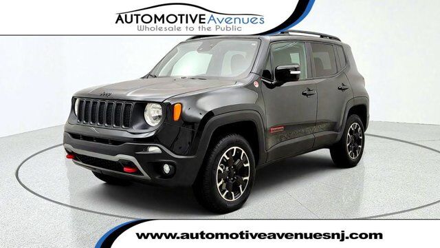 2023 Jeep Renegade Trailhawk