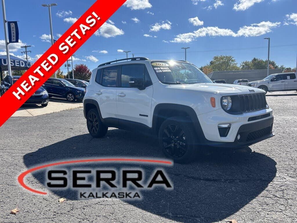 2022 Jeep Renegade Altitude — photo 1 of 1