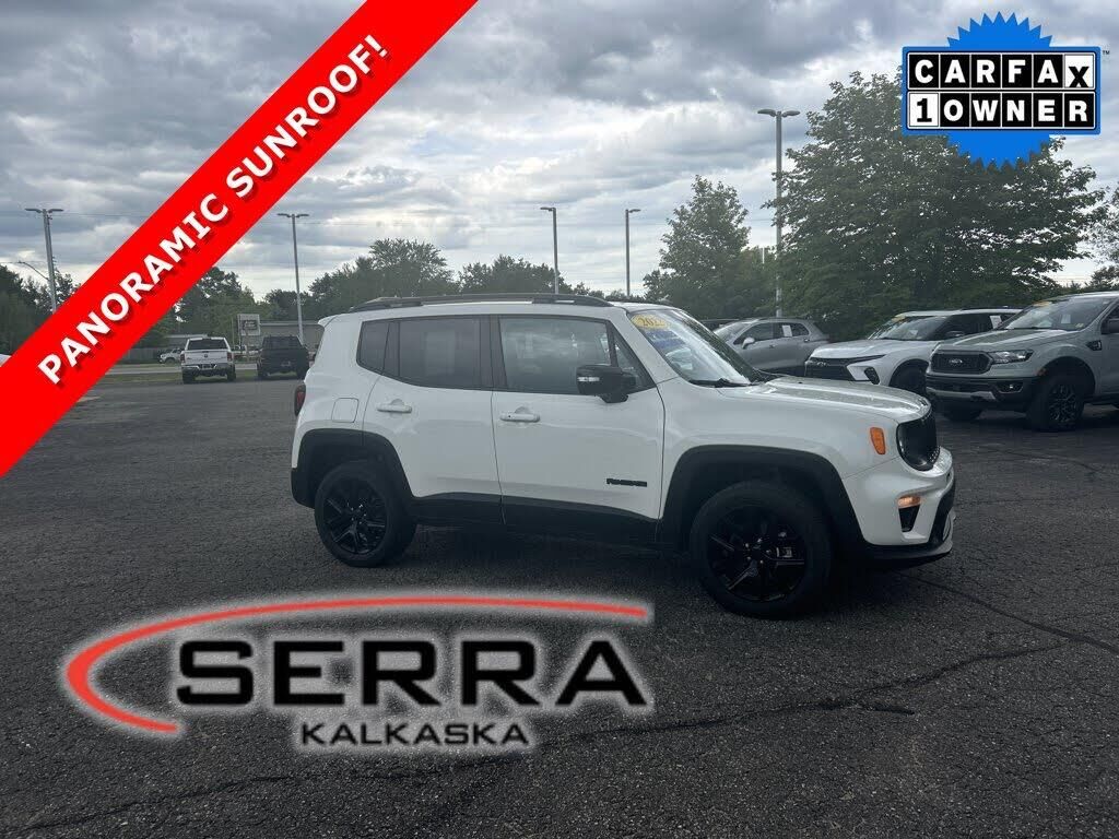 2022 Jeep Renegade Altitude — photo 1 of 1