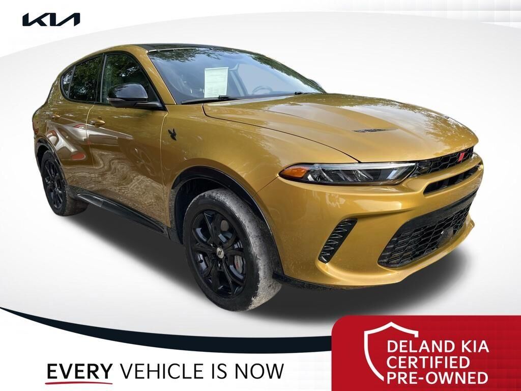 2024 Dodge Hornet R/T Plus — photo 1 of 27