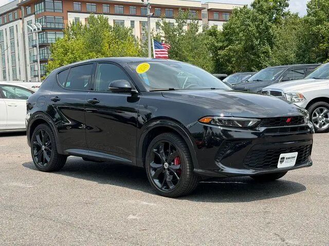 2024 Dodge Hornet R/T Plus — photo 1 of 23