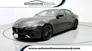 2023 Maserati Ghibli Modena Q4