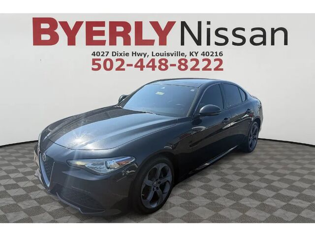 2017 Alfa Romeo Giulia Base